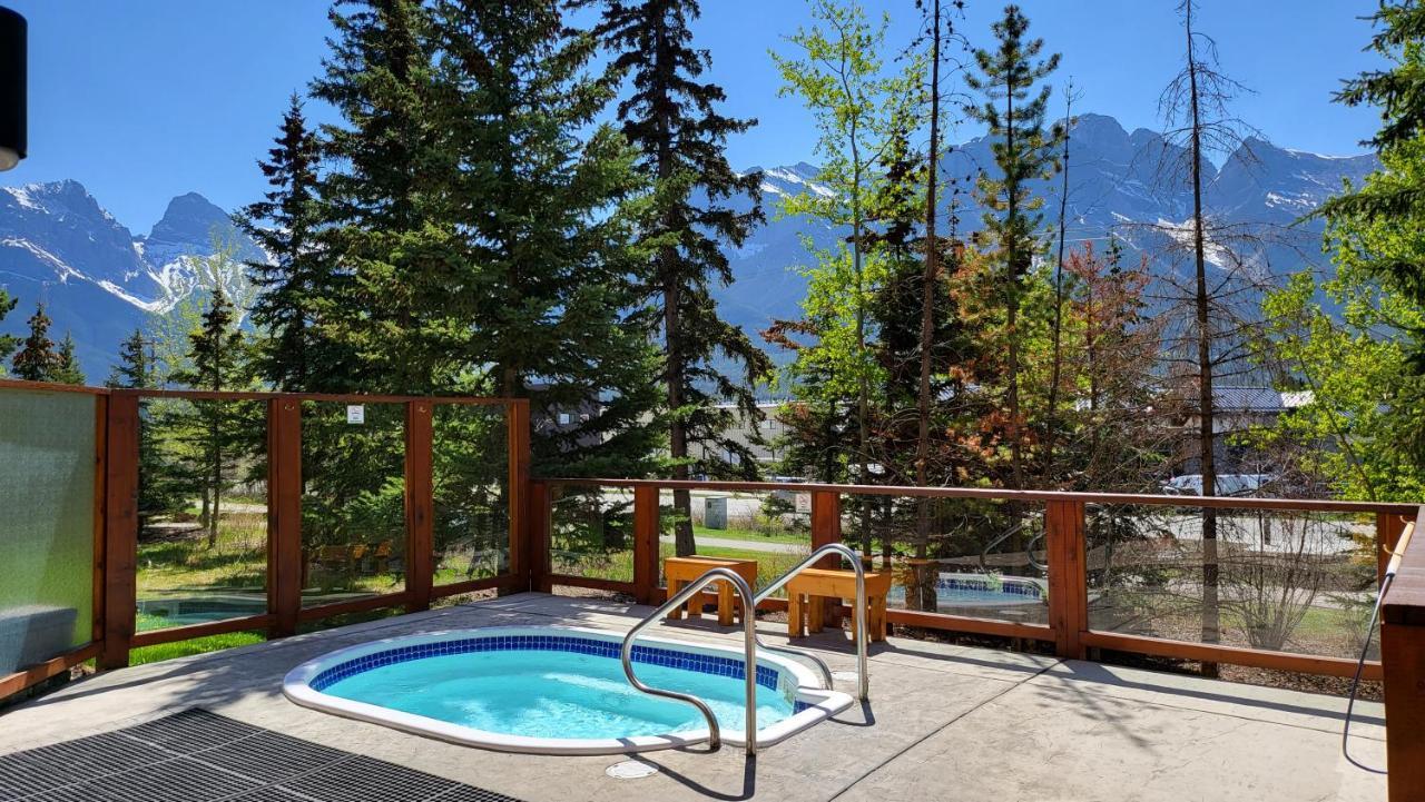 ⭐️ Luxury Mountain View Studio In Canmore ⭐️ Екстер'єр фото