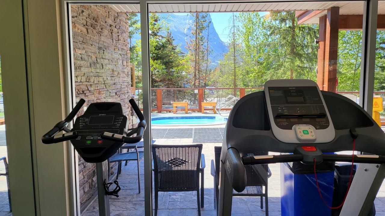 ⭐️ Luxury Mountain View Studio In Canmore ⭐️ Екстер'єр фото